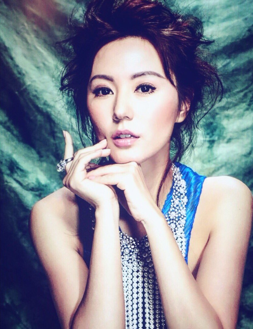 Iamvioletliu's tweet photo. If you change the way you look at things, the things you look at change. https://t.co/BkFAG76Pw8