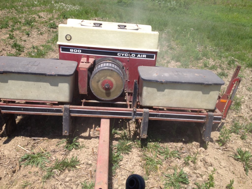 CCoutfitting's tweet photo. Food plots are in! Great for fall hunts. Book early for best hunts! https://t.co/EyrJaqqjo5