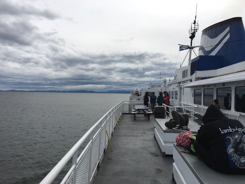 Riley_Mahaffey's tweet image. @Midwest_Group @fastwalls @NucorCorp @lochsaeng headed from Vancouver to Victoria. #prefab #speedtomarket #panelized