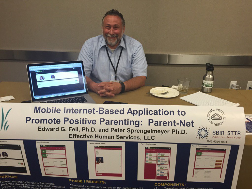 UOPrevScience's tweet photo. #sprconf2016 technology demo at SPR poster session #edfeil https://t.co/XDvWK1WC4P