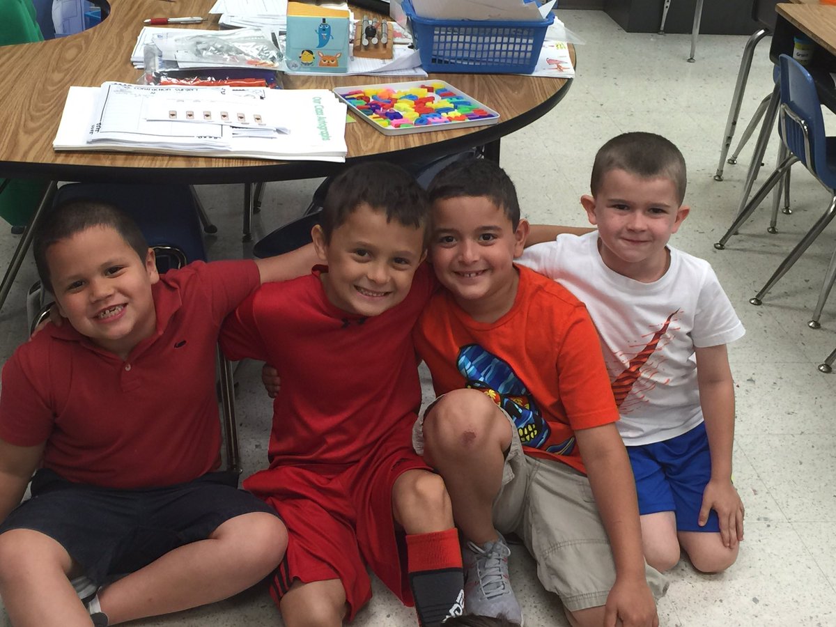 cathyrenfrow's tweet photo. We are so close to the end of the year but my kiddos are still going strong!! #pwcsedchat #ashlandsoar https://t.co/OiLyYGwmFz