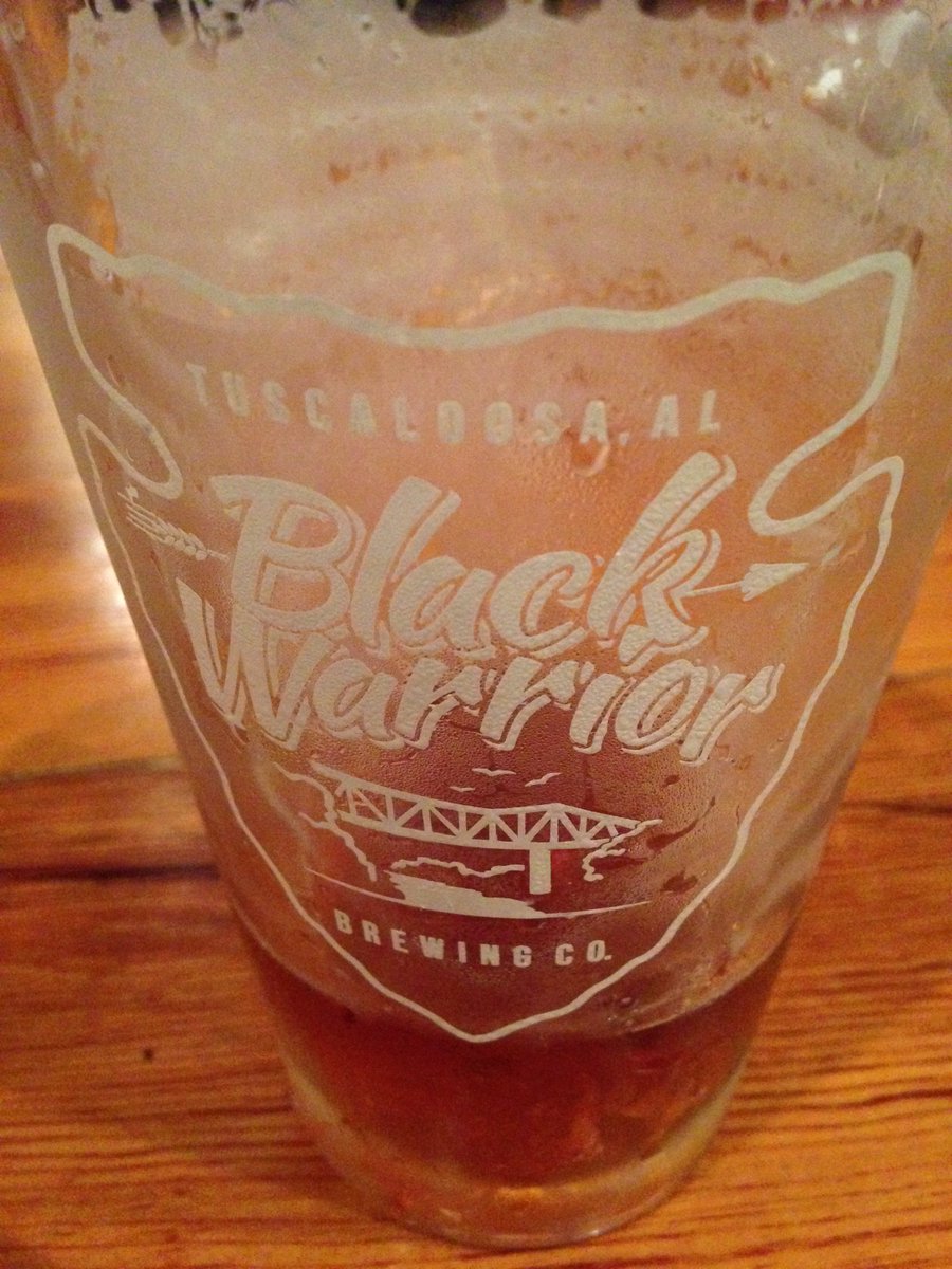 VinNicBello's tweet photo. End to a great date night @BlackWarriorBC and great beer, Lock 17 IPA. #craftbeer #DrinkLocal #brew #notbud #loveit https://t.co/tHZTNA5k9Q