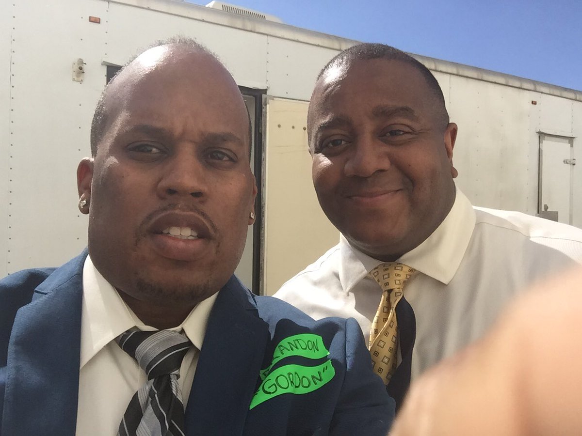 BillBoard Bee tweet media