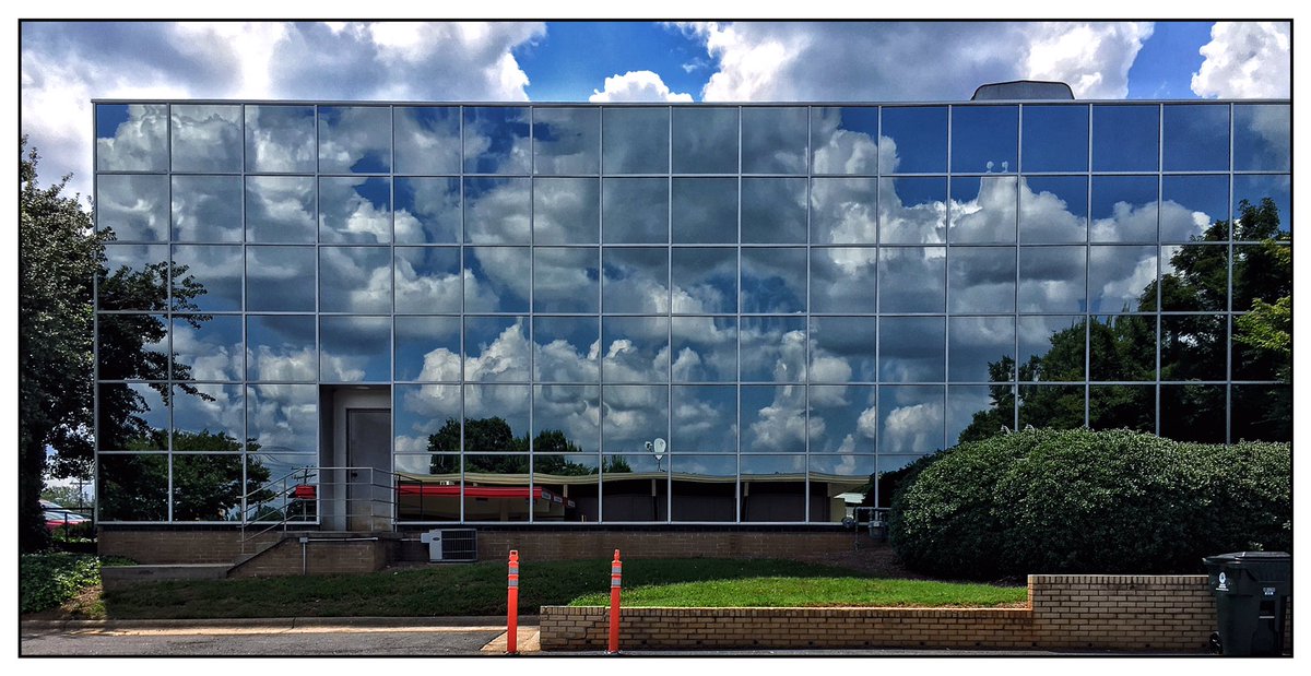 Anything can be a canvas.  #iphoneography #snapseed #WinstonSalem