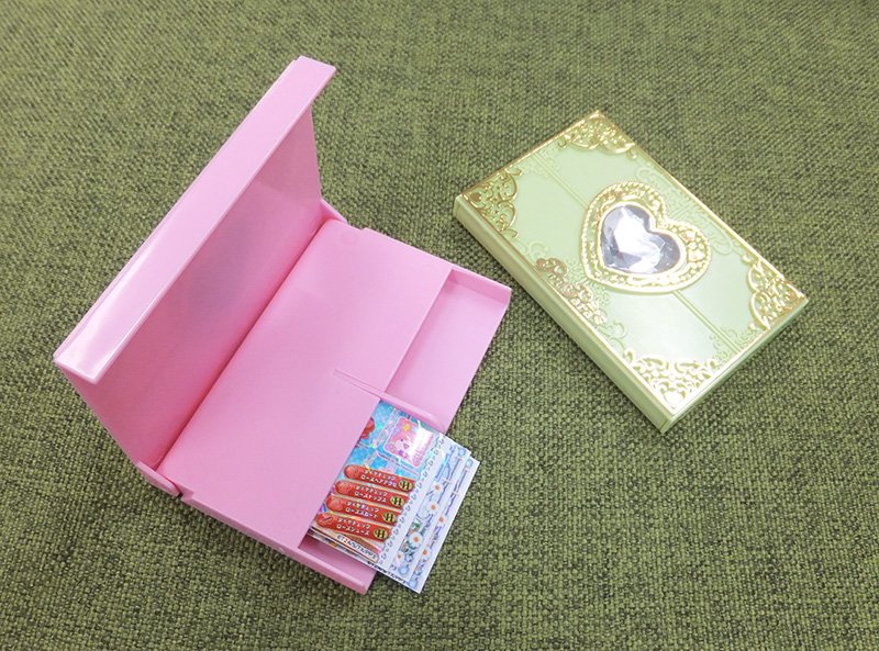 プリパラ トモチケこうかんセット』のトモチケケースをご紹介！真ん中