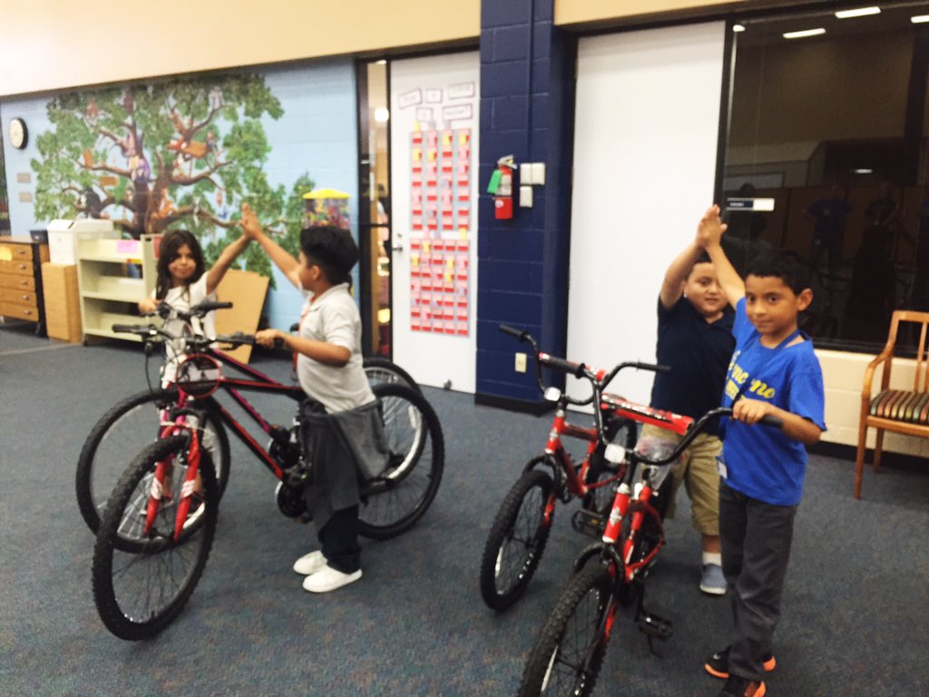 Francone Elementary tweet media