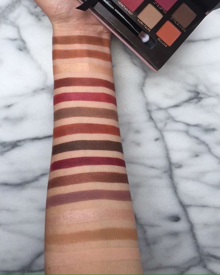 makeupforyoux's tweet image. ABH MODERN RENAISSANCE PALETTE GIVEAWAY // Follow @klassyxokouture on IG to enter! 🌸😘