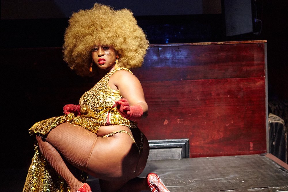 UJCSexWorkers's tweet photo. Miss this #TBT @akynos #SWPemPOWER '15? Come out 6/16/16! https://t.co/59Vnx65xre (pro tip: VIP = best view) https://t.co/ZPIbs9oxLY