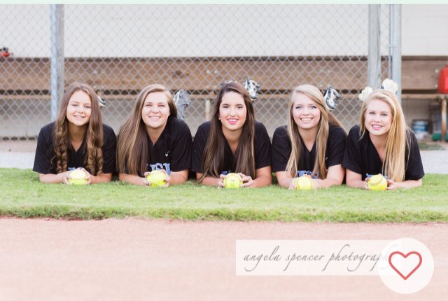 Lady Bruins tweet media