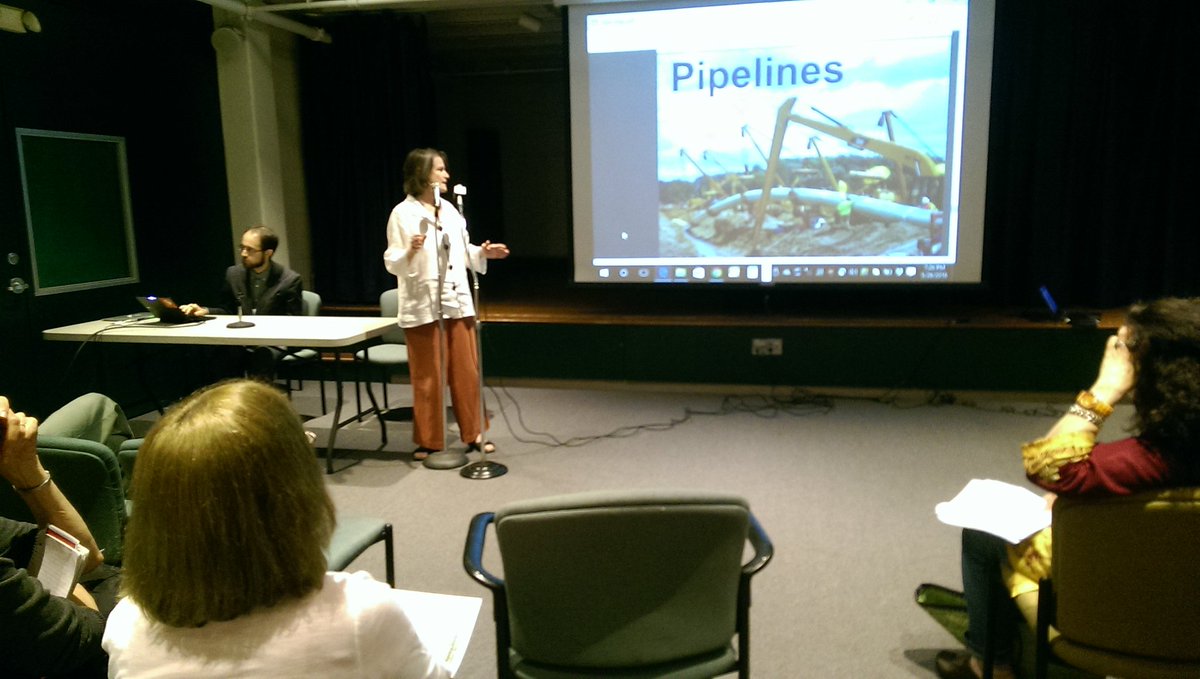 MassSierraClub's tweet photo. .@cath11cc Pipeline co's want us to take $ risk for their pipeline investments #HaverhillCleanEnergy https://t.co/Q3WDPIr9qo