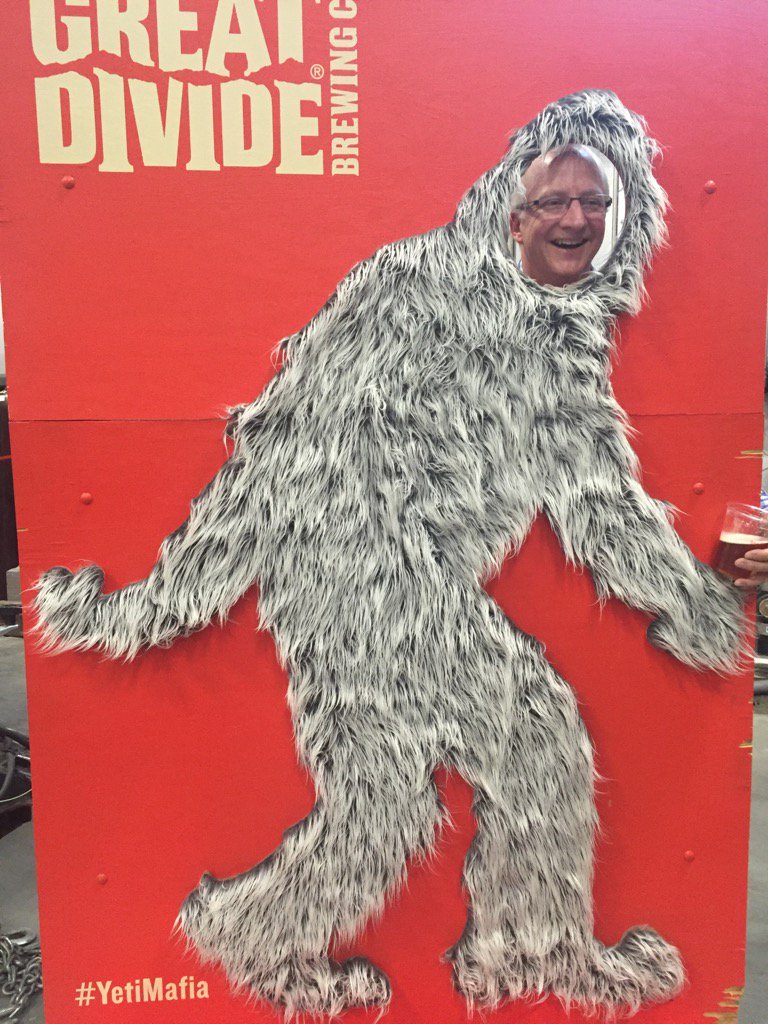 Kranect's tweet photo. Enjoying some Great Divide at the #FoxDenLaunch #FoxDenParty @foxden.io https://t.co/Z1miCLGxnX