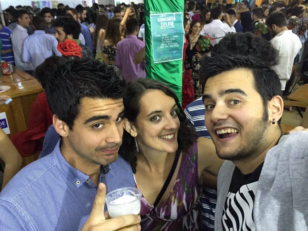 Foto ganadora del concurso selfie de #lamejorcasetadelaferia, enhorabuena al ganador! Pasate a canjear tu premio!