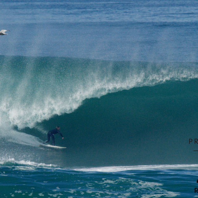 Josh Kerr And Damien Hobgood In Just up The Coast - Josh Kerr and Damien Hobgo.. puls.ly/BwYPAg #surfing