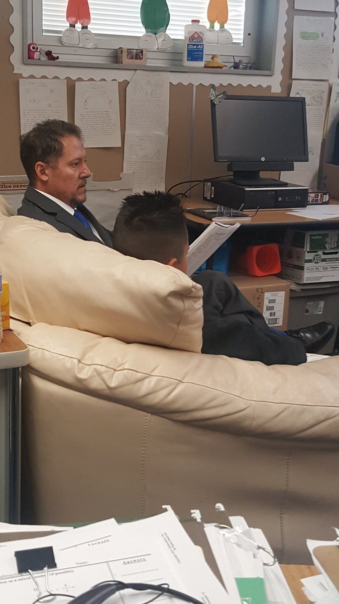 AllysonGreen79's tweet photo. 5th grade Ss practicing interviews. #JAforaday, #lpeslionsroar, #WeAreWCSD https://t.co/SV5PQFS1rQ