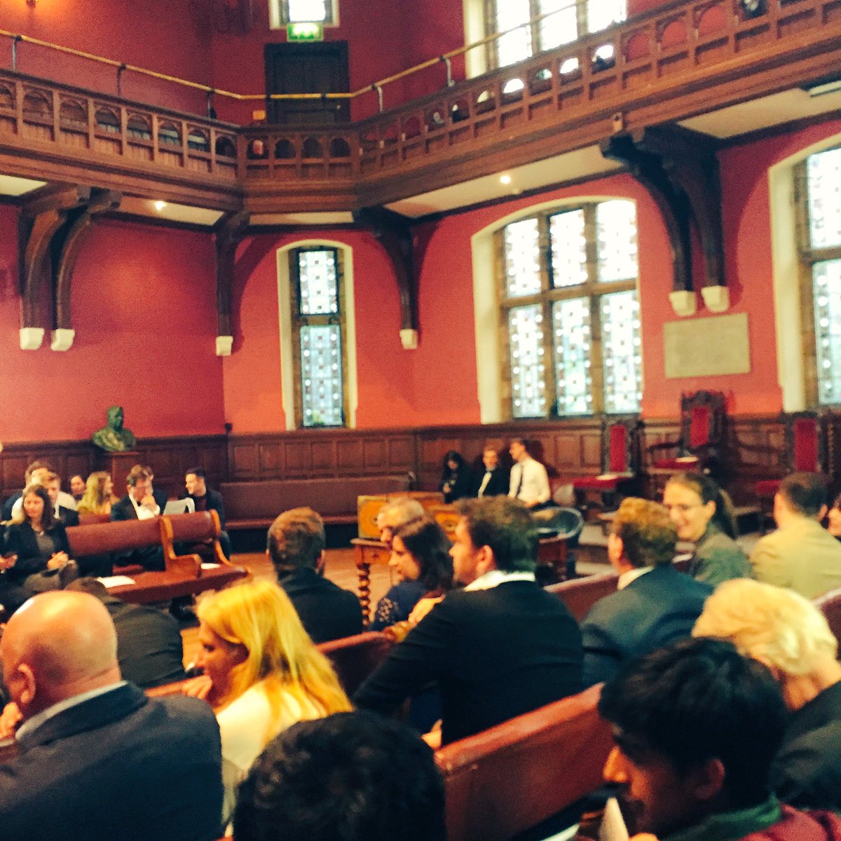 efxbyrne's tweet photo. Waiting for the #DNAdebate on genetic mod of humans to start @OxfordUnion looking fwd to it! https://t.co/EGZZz5t1wc
