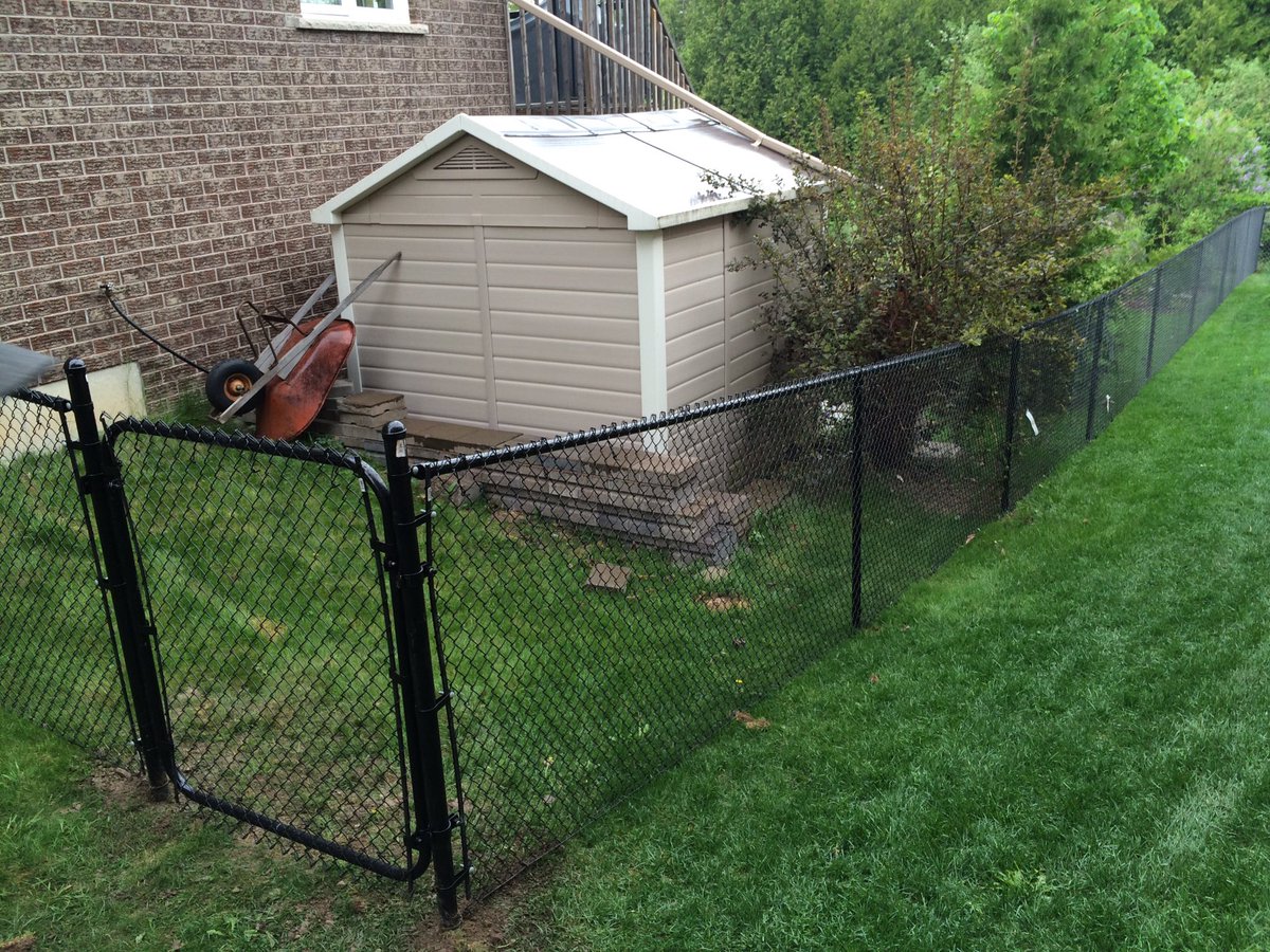 DurableFence's tweet photo. Another happy customer with Durable fence. 

Latest Residential chain link fencing @ptbochamber https://t.co/OhxDRD7quN