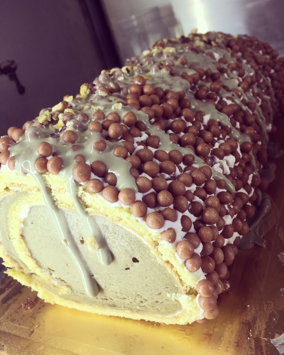 New Paradise (@newparadise30) on Twitter photo 