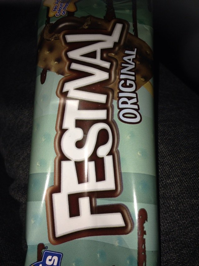 JoesyWales's tweet photo. I've said it before a Festival is not a Feast! #icecream #shitcopy https://t.co/dmYTANviA5