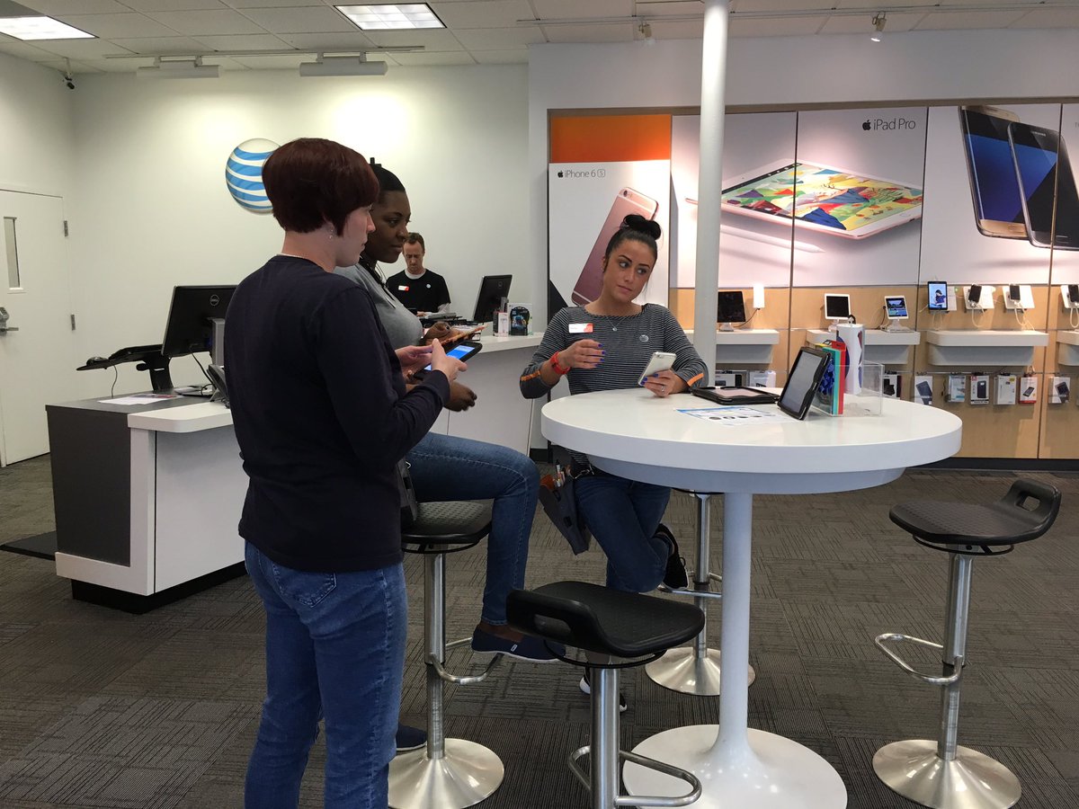 Merchants_cor's tweet photo. #Kahoot Using our downtime today to brush up on our knowledge! @teamindy_cor @Hackattack_BING AIP, AccessMyLan https://t.co/ohc0JBNPNT