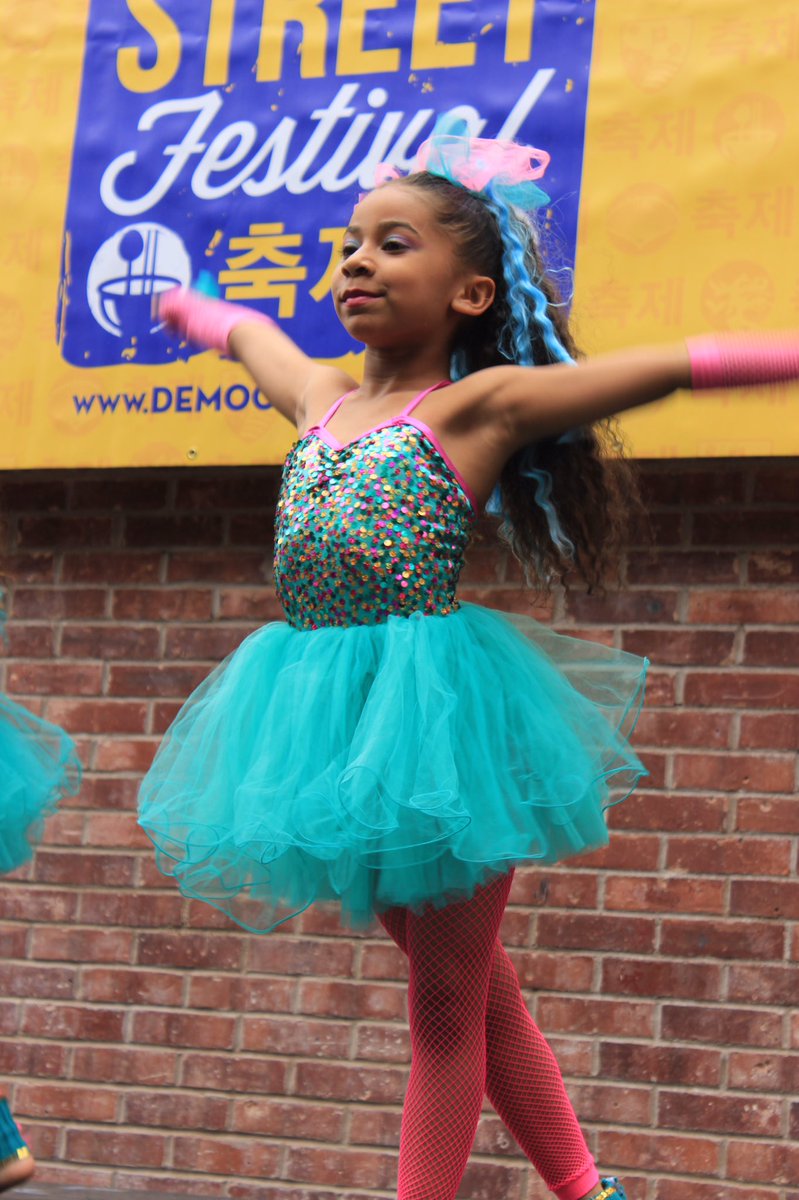 DPHarlemElem's tweet photo. So you think you can dance? Well, our kids can! @DemocracyPrep @DPPSKorean #KSF #proud https://t.co/8FLsj7lkwW