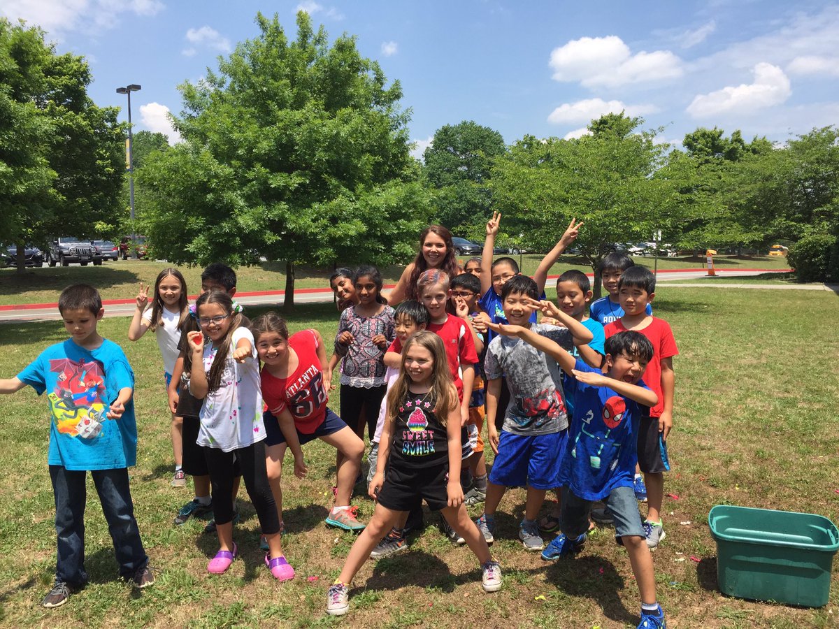 I can't believe this year is over. Cannot wait to see all of your accomplishments. Move those mountains kiddos! 😘❤️