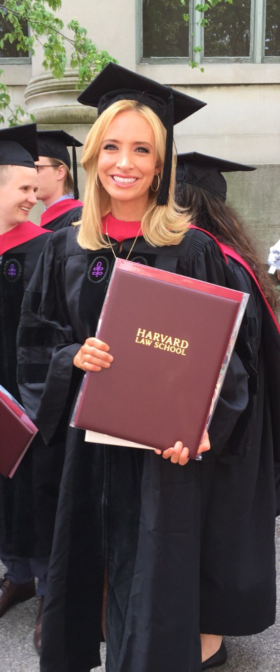 Kayleigh McEnany on Twitter: "At 12 years old, I visited Harvard Law