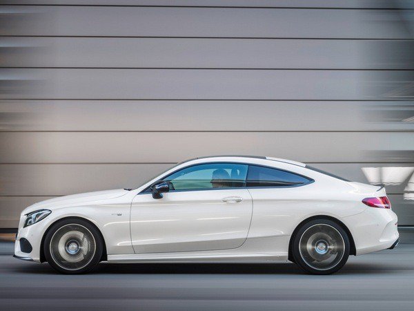 2017 Mercedes-AMG C43 4Matic Coupe Unveiled. Learn more via <a href="/KelleyBlueBook/">Kelley Blue Book</a> mbusa.us/D0yAgkmN