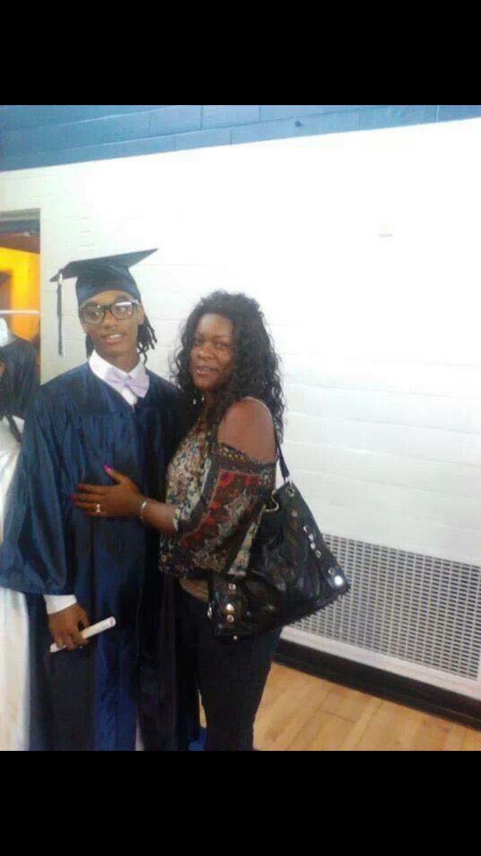 1RoccBoi2_'s tweet photo. Rest Up to Da'Reece and Ms.Boston 🙏🏾👼🏾 smh shit crazy ! https://t.co/Omn8UwDHgg