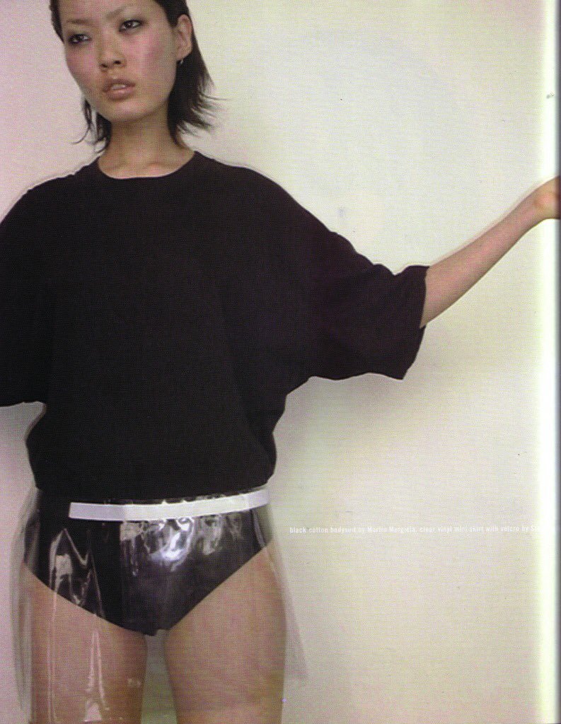 Y2KAESTHETIC's tweet photo. NYLON MAGAZINE (1999) https://t.co/SNfMPuvPZw