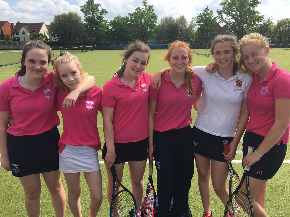 DCSFawleyHouse's tweet photo. House tennis #juniors #teamspirit #initforfun #fawleyfam #proud https://t.co/TeM9B4CIS0
