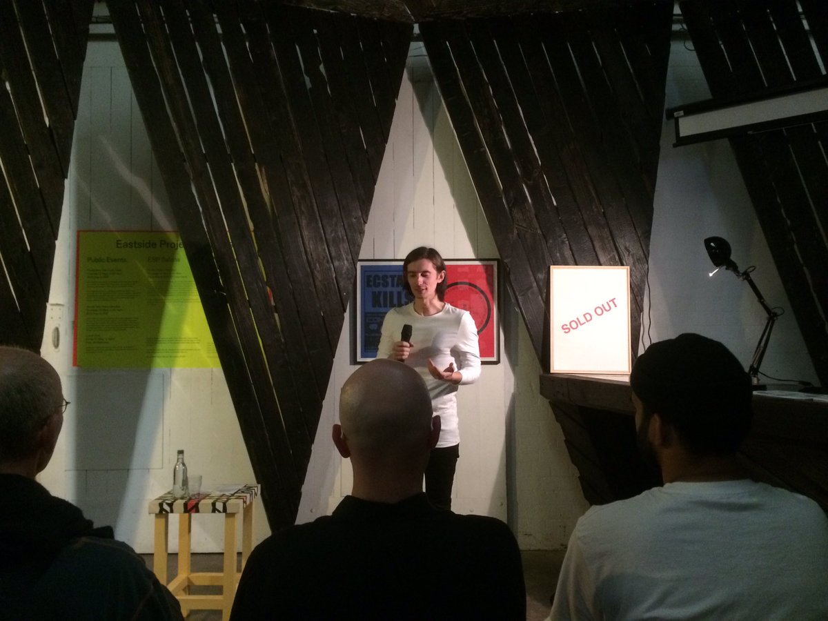 Hair straighteners, razorlight, twerking sex aids...it's hard not to take the excellent <a href="/HMeadley/">Hef1610</a> seriously