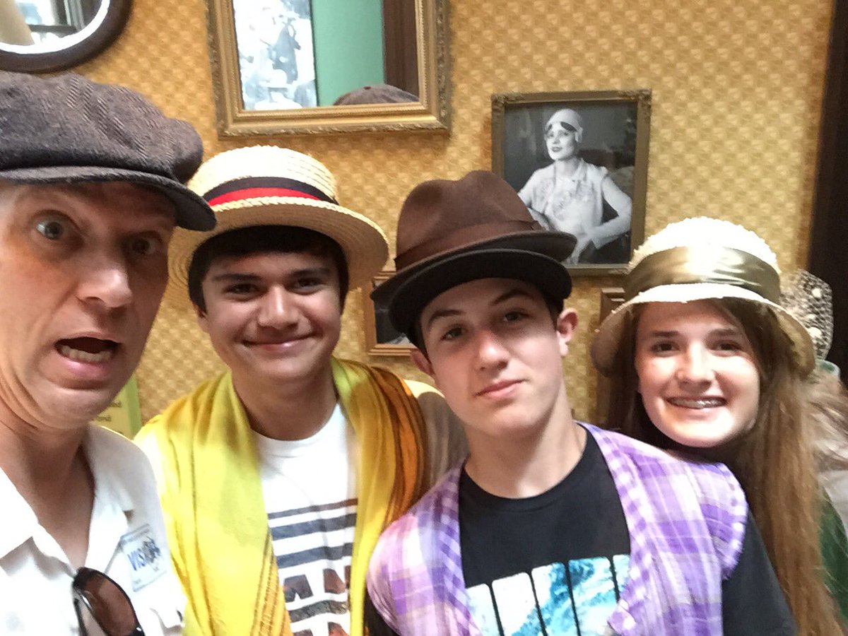 JohnEDowney's tweet photo. Looking dapper on our #rhsaphug field trip to LA Plaza de Cultura y Artes. https://t.co/8m4B6Iflj3