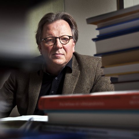 CdnEurDialogue's tweet photo. Dr.Olafsson Will #Icelanders seek #EUmembership again? #EUCE conf. @EUSUVic @uvic @thisisiceland @IcelandMonitor https://t.co/hrkaXohlOc