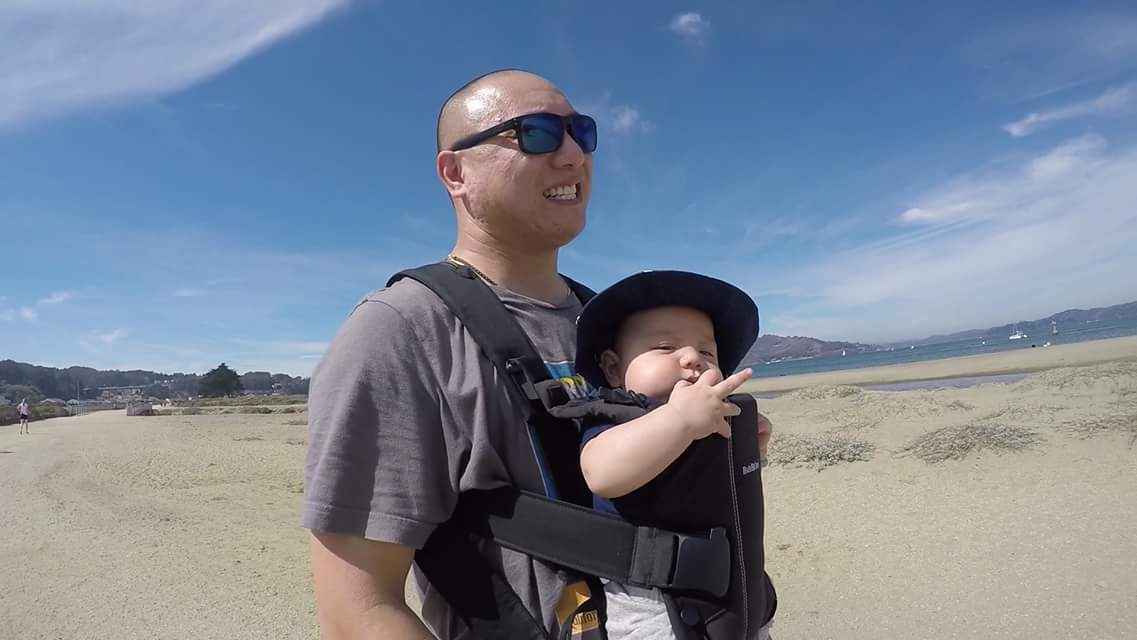 SFDadsGroup's tweet photo. We call this piece, "Snug Life." Thanks, @danzyu for being a rad #SFDad! #parentingunfiltered #plumparents https://t.co/ReMRAnj3Tr