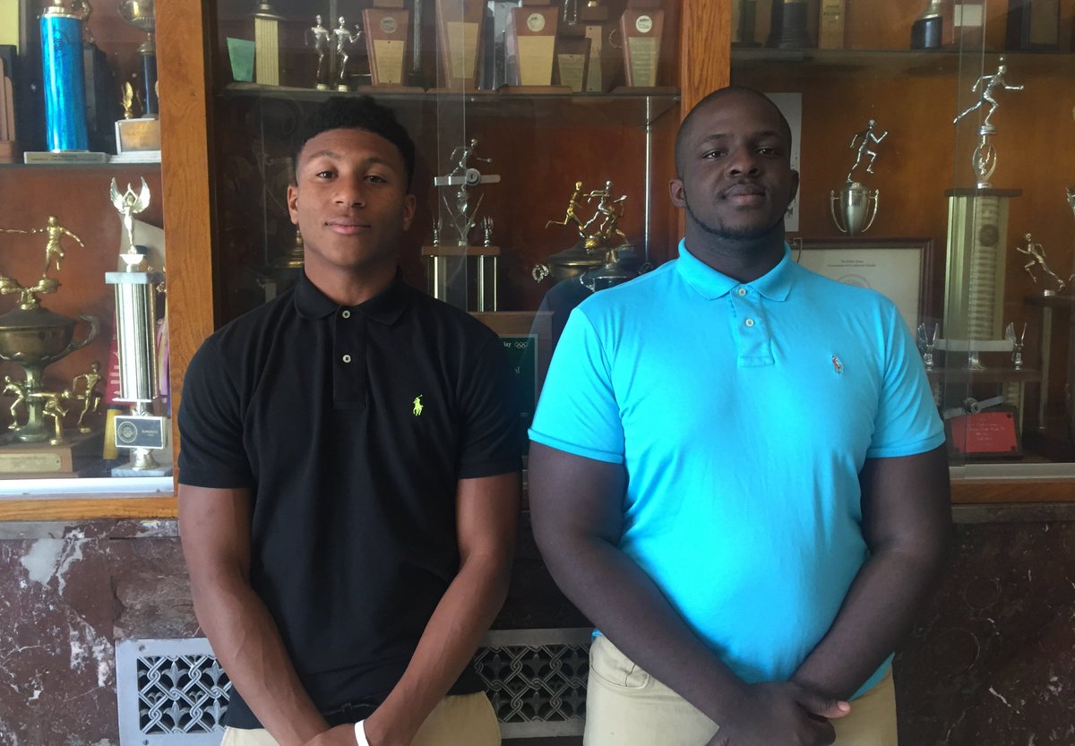 courierchris's tweet image. Terrebonne football players sign with Antelope Valley College - via @HoumaToday houmatoday.com/article/201605…