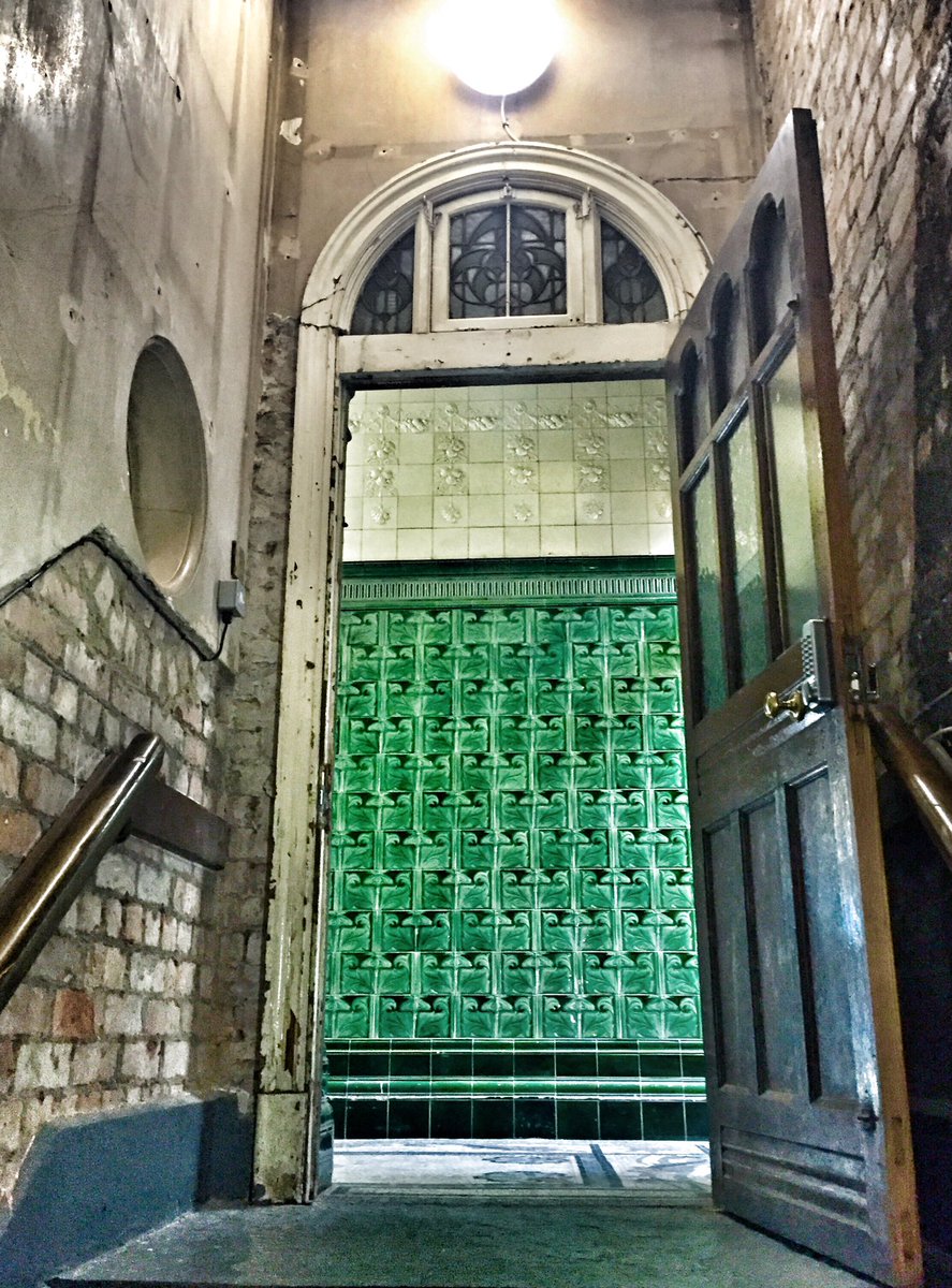 cburroughsrose's tweet image. Loved my visit to @victoriabaths today. Such an amazing building #creativefilming #heritage #manchester