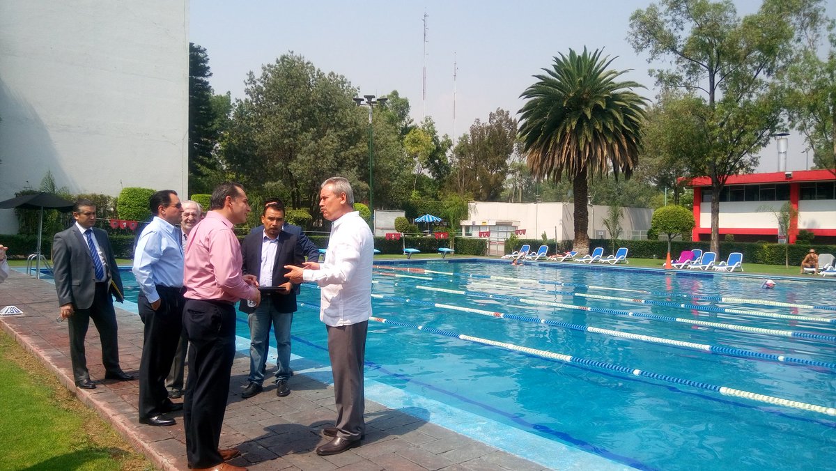 cgerardolopezc's tweet photo. Hoy el Oficial Mayor de la @SAGARPA_mx @mlopezs67 visitó y recorrió las instaciones del Club Deportivo #CENSODEP https://t.co/6ILvaUT3Z7