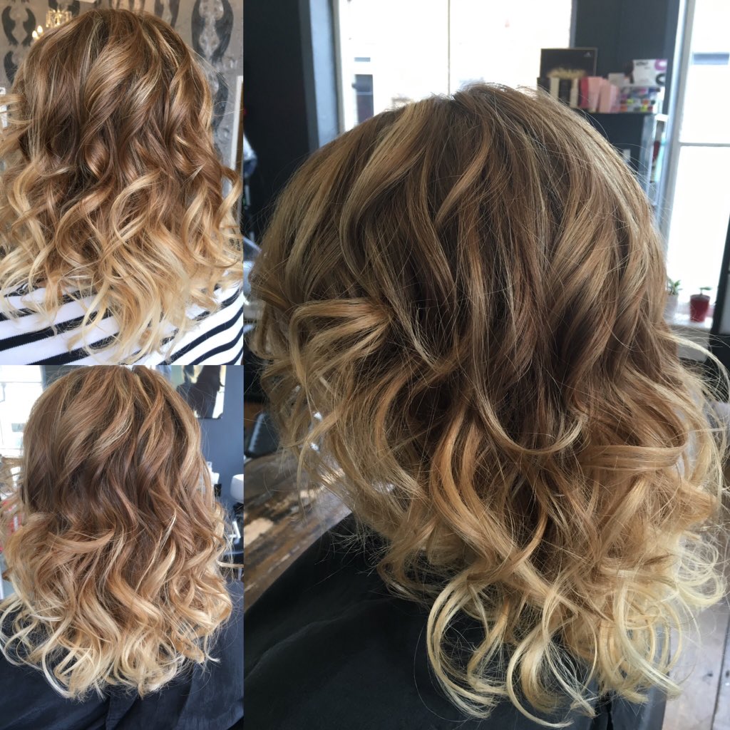 HairEvolution_'s tweet photo. @annabelsmeeth wanted to be slightly lighter for summer using balayage and babylights techniques and @SchwarzkopfUK https://t.co/ZhG1ALGHI0