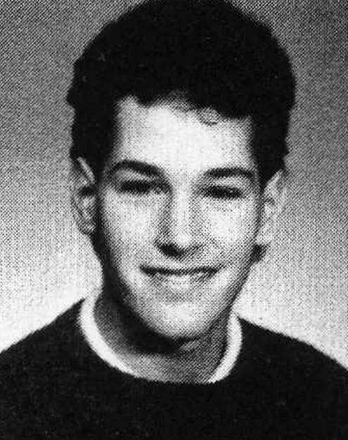 PculRvdd's tweet photo. #TBT. I wish I still had this hair. https://t.co/nUDcaPdOXb