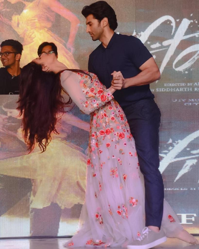 gaurikhan664's tweet image. 