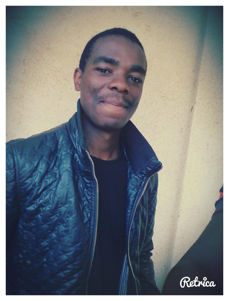 JeanRamazani's tweet photo. @Claudy_Siar ....salut à vous https://t.co/MvVS0aY091