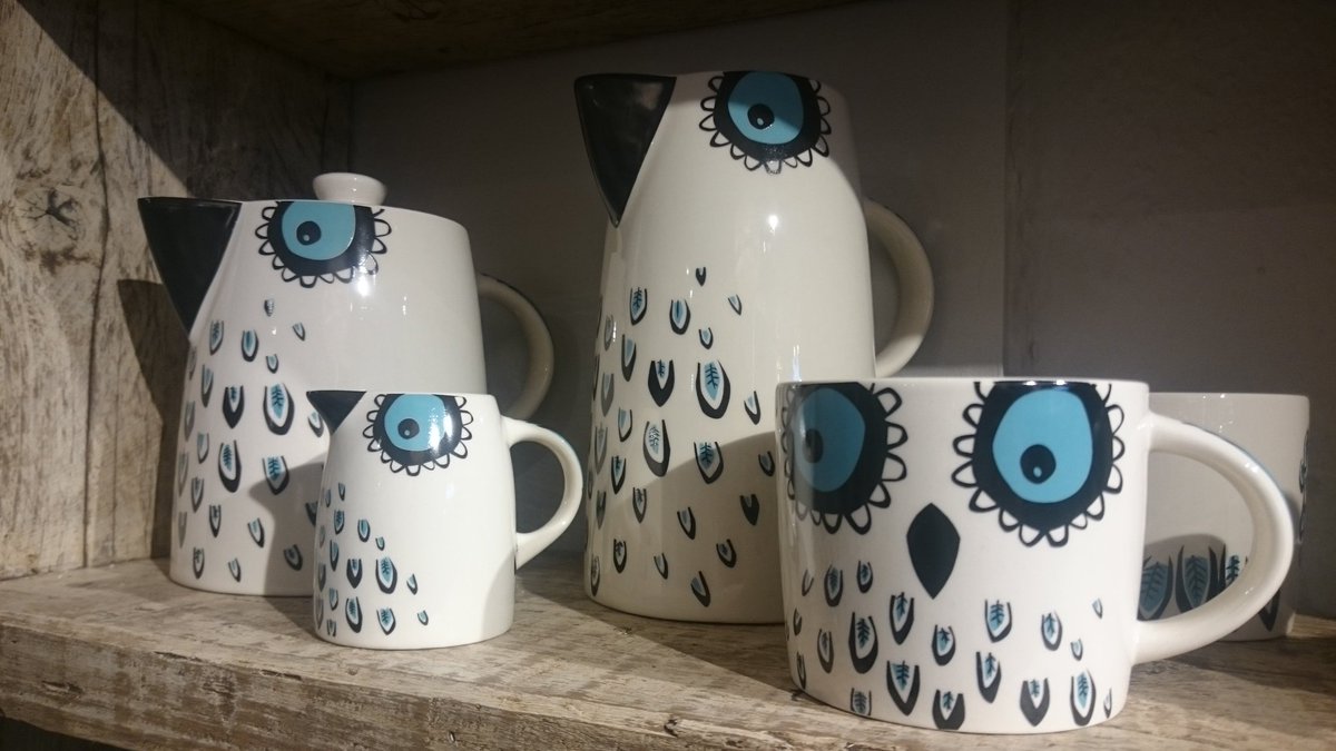 A really fine choice of desirable gifts,  if you really want to part w/ any of it! <a href="/MoochEaling/">Mooch-Ealing</a> opens Saturday - 😄