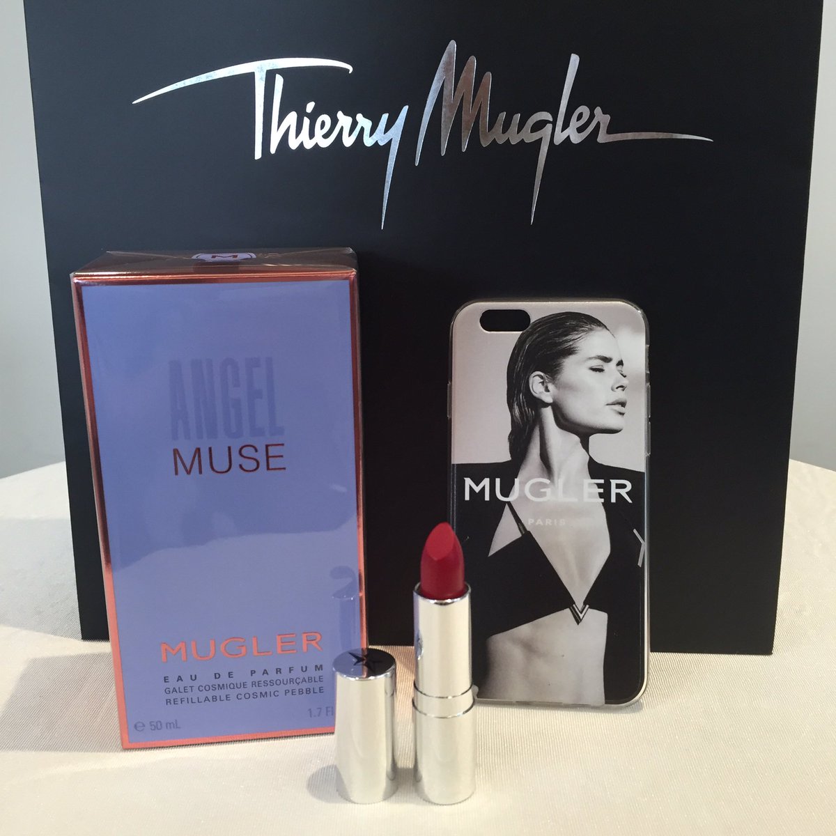 davelackie's tweet photo. It's that time of night! RT &amp; follow @davelackie for a chance to win this evening's #AngelMuse gift bag! https://t.co/XqItyV94ub