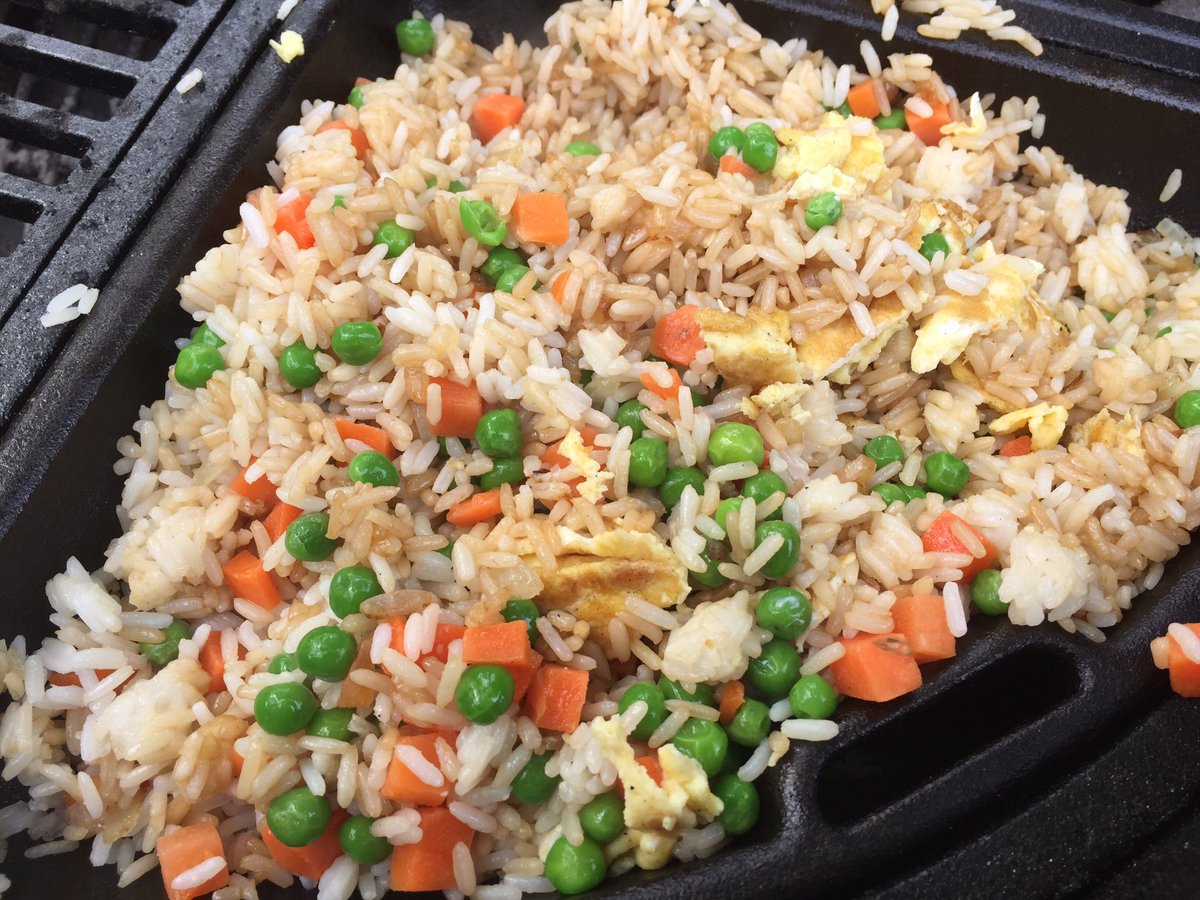 BBQDryRubs's tweet photo. Spicy Shrimp Fried Rice!  

Having a blast with my @craycort grate!

#FathersDayGiftIdea!

https://t.co/T30LrskT4E https://t.co/Zl5PISNYvZ