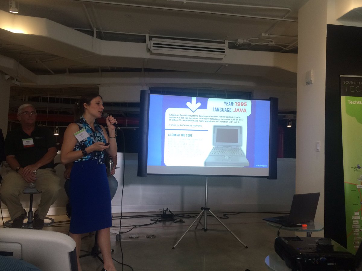 TweetsbyMatt's tweet image. @SoFlaTech #evolutionofcoding discussion @skulthm of @MDCollege talking hacking @cs50xMiami