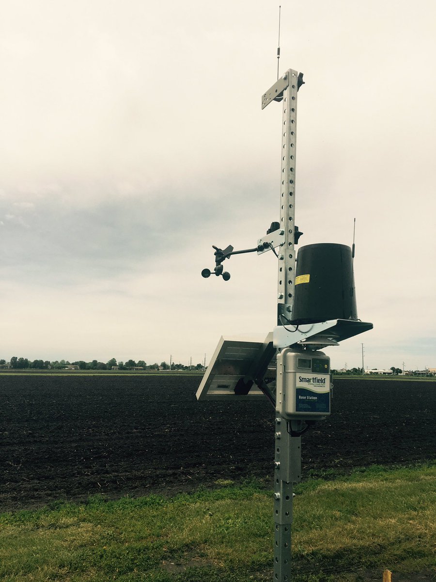 Smartfield_Inc's tweet photo. @Smartfield_Inc #IoT #WeatherStation is part of our #SmartCrop® System. #GrowingAGreenerFuture https://t.co/66Z2aAEqXA