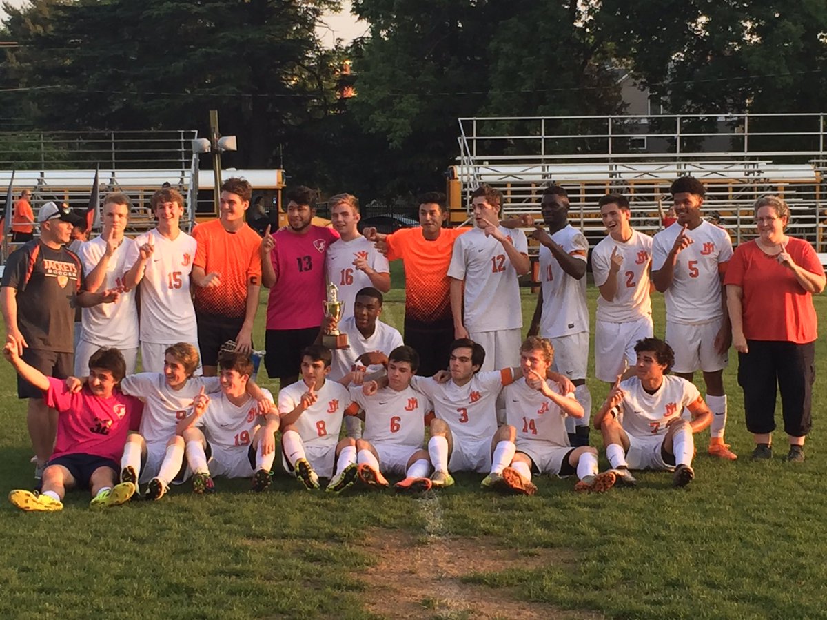 JMHS_Athletics's tweet photo. Your Conference 28 Champs @BoysJmsoccer https://t.co/WUsflkzHbw