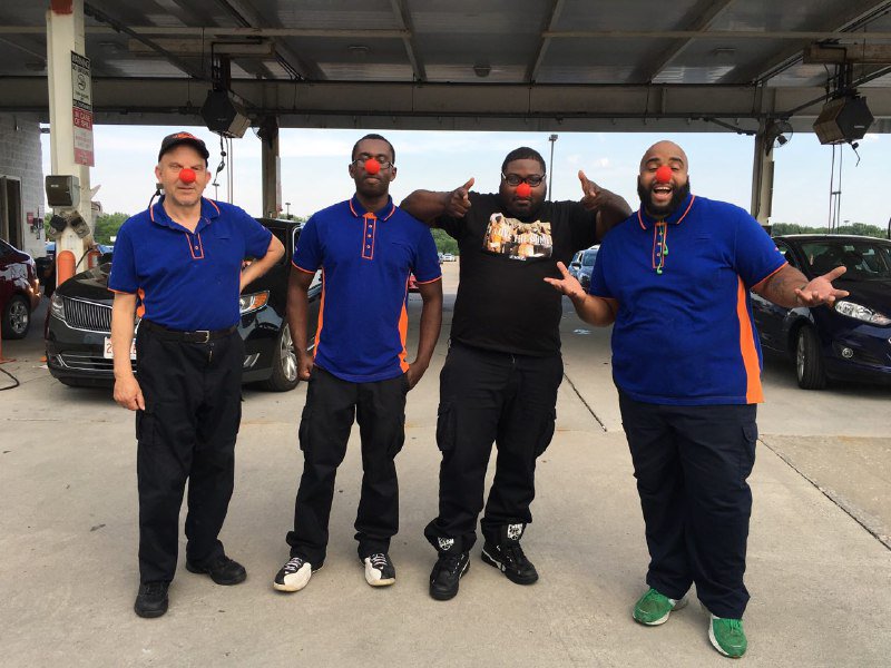 ylofton's tweet photo. @abgNEAHR  BWI RED NOSE DAY https://t.co/aLvlok6fVp