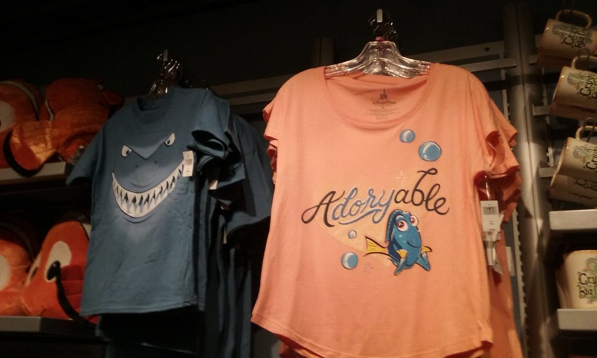 DWEnthusiast's tweet photo. How #adoryable is this? #Epcot #FindingDory https://t.co/Sv1yy7FaT1