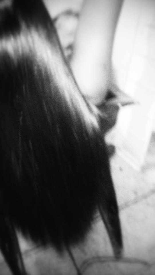 naivett1's tweet photo. Estupida, Mi Pelo Idiota 💅😂😂😂 https://t.co/BxYH2k4nVx